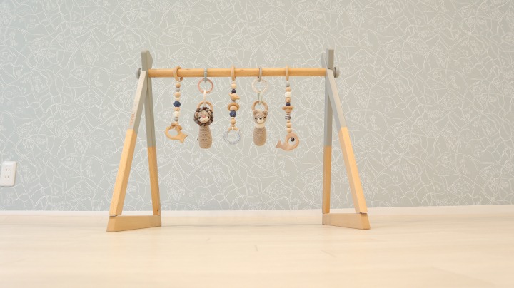 HOPPL（ホップル） amimals ベビージムセット グレー／ラトル