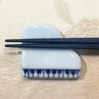 ハーモニー グランドピアノ箸置(2個入り) しん窯・青花 A10-99_イメージ3