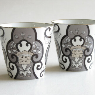ARITA PORCELAIN LAB(アリタポーセリンラボ) JS古伊万里草花紋・ペアロックカップ 有田焼 モダン コップ モノトーン A40-224_イメージ2