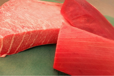 a45-002　『鮪の魚二』天然本鮪大トロ中トロ赤身約800gセット