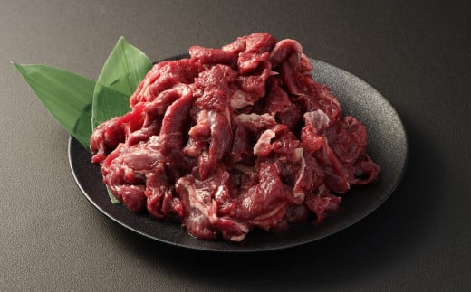 【6ヶ月定期便】馬スジ 1kg (500g×2パック) 馬肉 お肉 肉 熊本 高森町 冷凍