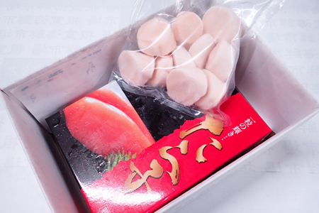 根室海鮮市場＜直送＞刺身用ほたて貝柱350g・甘口たら子500g(化粧箱入り) A-28206【12月13日決済分まで年内配送】