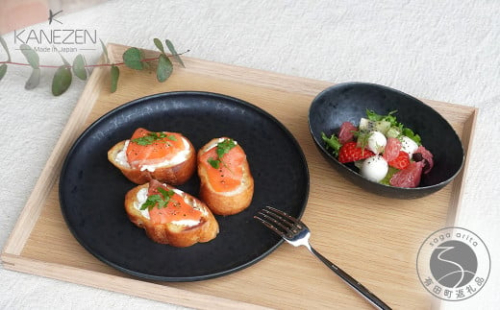金善製陶所 21cm カットプレート・14cm オーバルボウル 黒陶 2枚 有田焼 食器 器 うつわ プレート A24-101