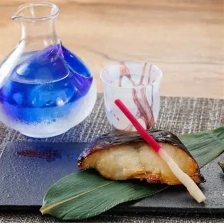 釧之助本店人気の組合せセットB＜銀だら味噌漬け＆いか塩辛＆焼鮭手ほぐし＞_銀だら味噌漬け 銀鱈 ぎんだら ギンダラ 魚 漬魚 味噌 いかの塩辛 イカ 烏賊 鮭フレーク 鮭 さけ サケ 魚介類 海鮮 絶