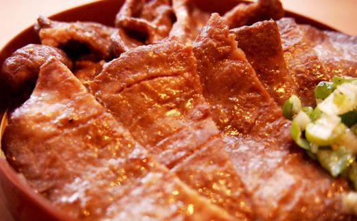 釜飯 老舗割烹仕込みの釜飯 3種セット 各１個 ( 牛タン釜飯 / きのこ釜飯 / あさり釜飯 ) レンジで簡単調理 コシヒカリ使用 | 食べ比べ 釜飯 釜めし かまめし 詰め合せ 冷凍 新潟県 五泉市 株式会社松の家