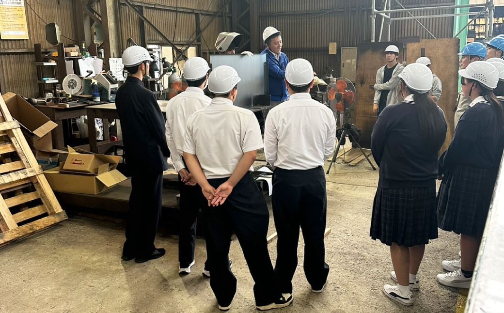 WAKAHAN（2段×3個セット） 地元の高校生が考案! 若戸大橋モチーフ、ずっと使える鉄製ハンガー