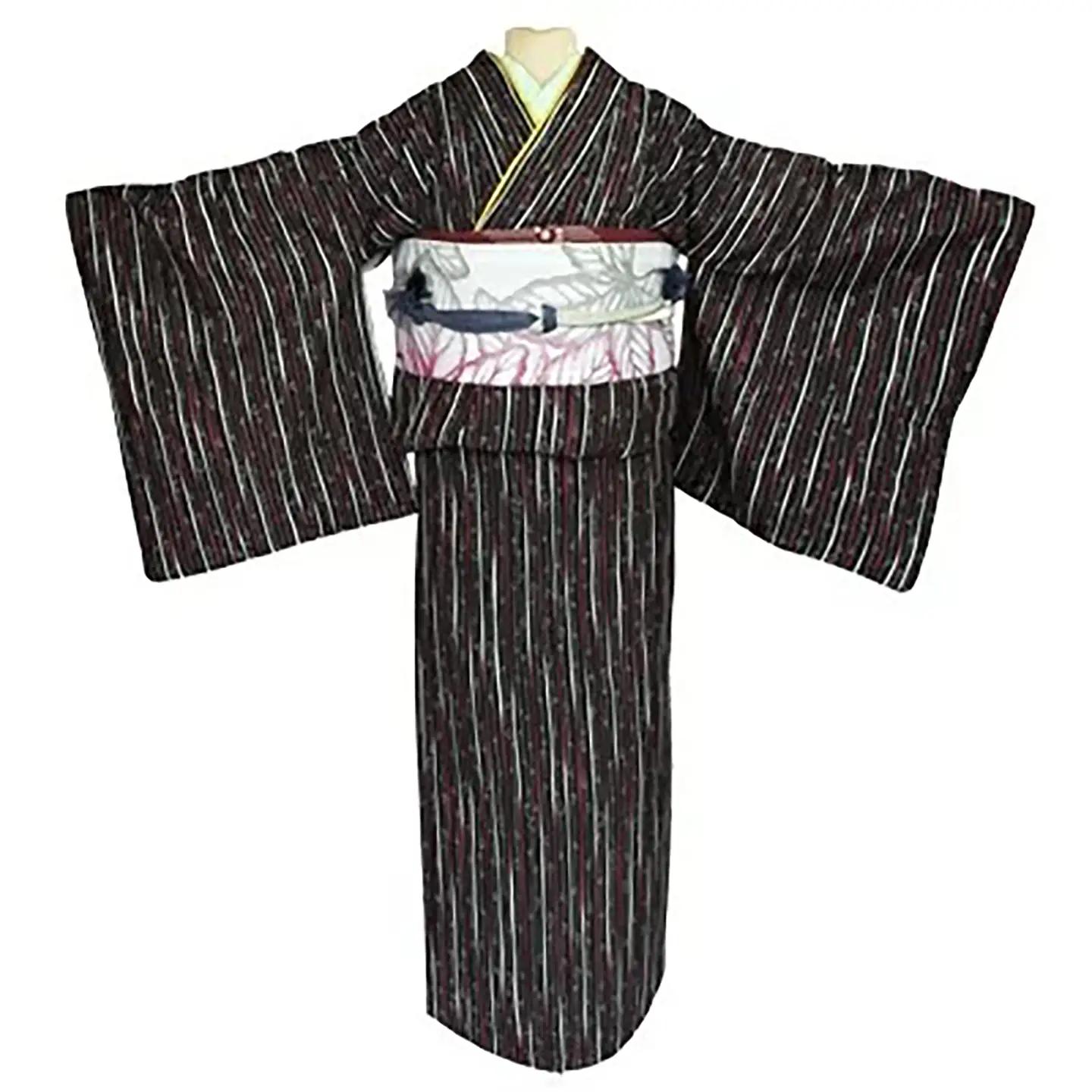 車いす用着物レンタル3日間＜小紋:黒色 縦縞柄 太鼓帯:白色 大葉柄(草履付き)＞ 着物