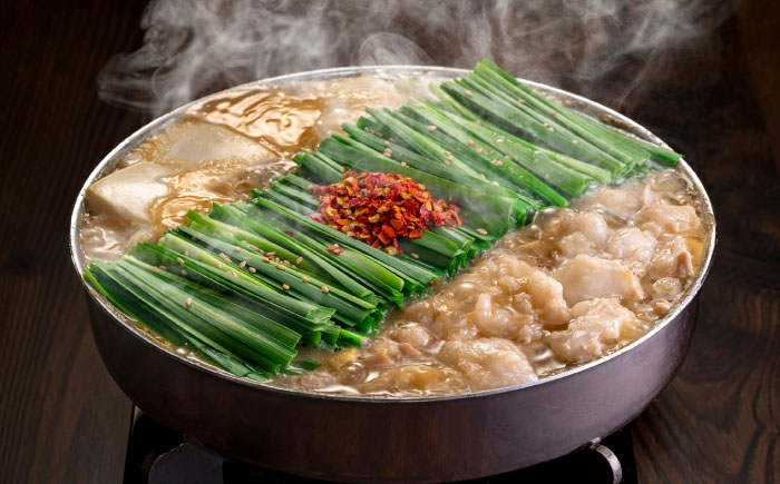 博多もつ鍋おおやま もつ鍋みそ味2人前+240g 《築上町》【株式会社ラブ】鍋 モツ 簡単 セット [ABDJ010]