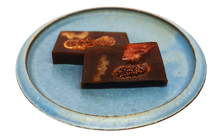 羊羹 ドライフルーツの羊羹 ようかん 和菓子 お菓子 おやつ ドライフルーツ 北海道産 小豆 沖縄県西表島 黒糖 ラム酒 無花果 苺 胡桃 お酒のおつまみ 大田区 東京都