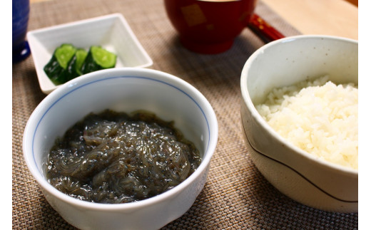 
                  冷凍三陸生しらす漬け丼の具（100g×4パック）しょうゆタレ付き
                