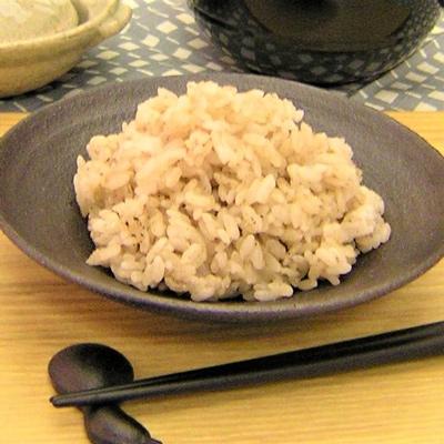 ふるさと納税 佐世保市 サラシアと緑茶と寒天とメープルシロップで包んだ「サラシア超玄米」 |  | 01