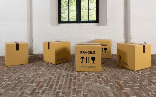 The Box （C） 椅子 イス インテリア オブジェ 置物