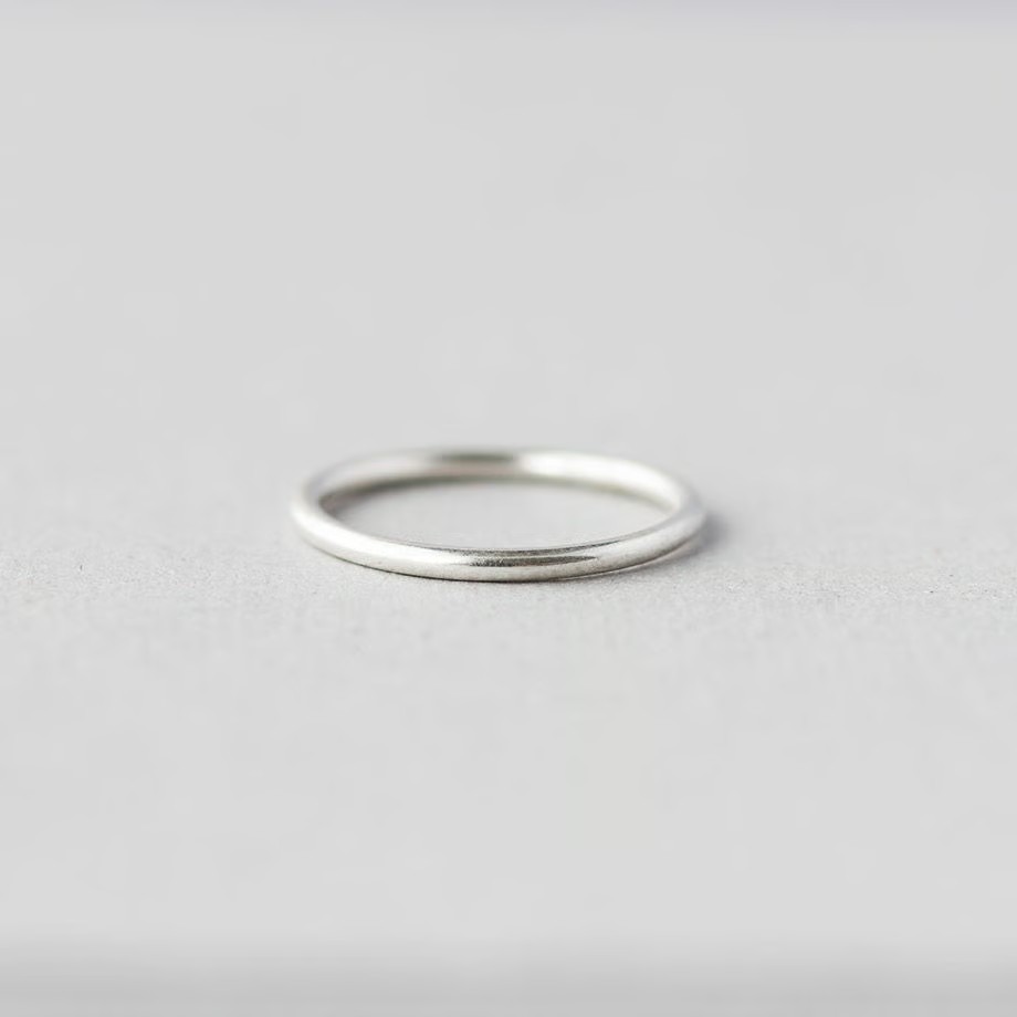 【ふるさと納税】シンプルなシルバーリング｜Silver925｜ラウンドM｜リング幅約1.5mm｜Ag925-10MR-R15-S｜株式会社三雄工芸
