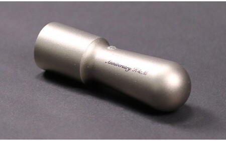 老舗ハンコメーカー　アニバーサリーチタンHANKO。（天丸型15×60mm）記念日＆イニシャル（ローマ字印刷）可能 [5839-1321] ムーンイエロー