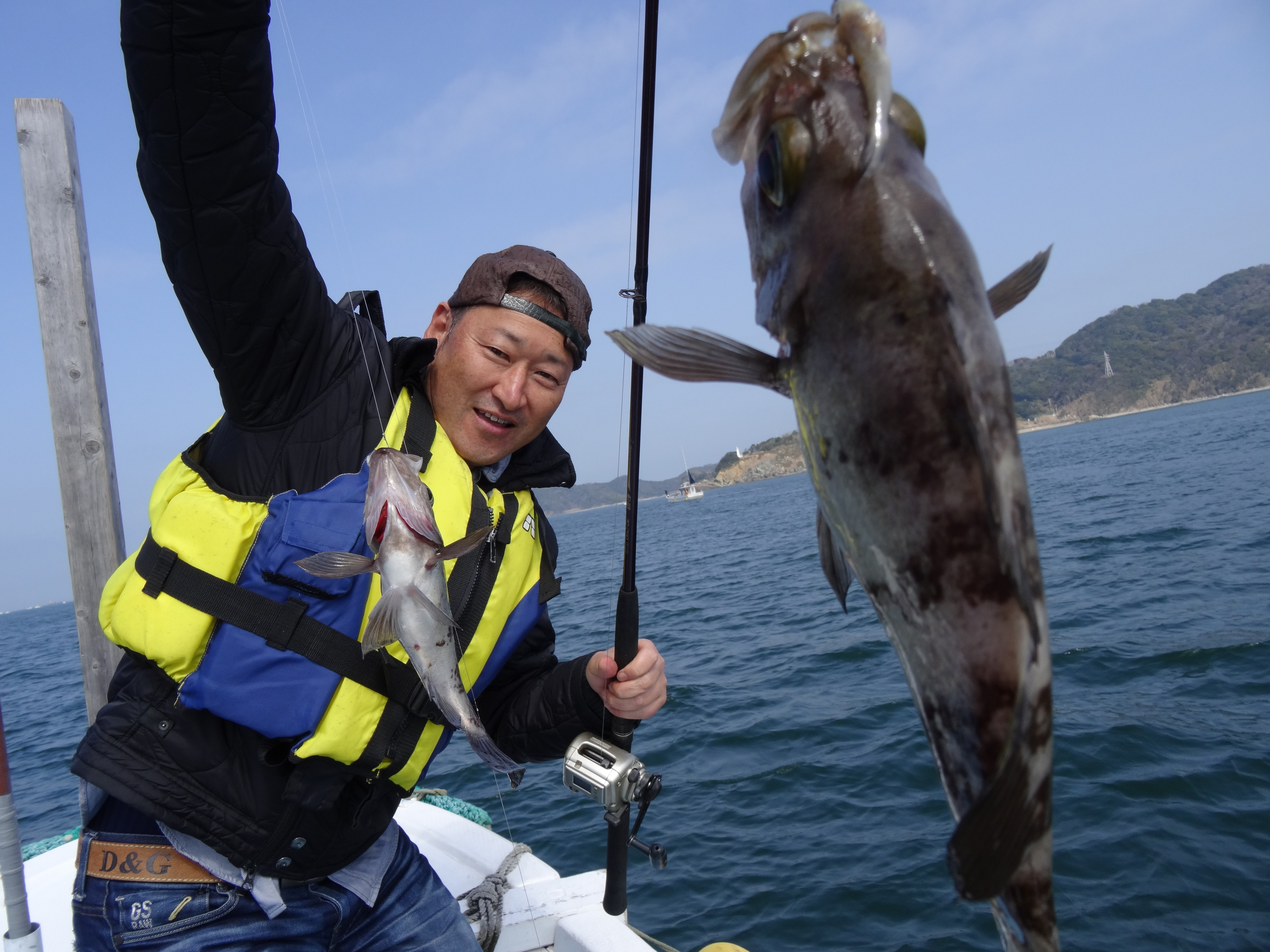 
X-7お魚ざんまい♪漁師さんと船釣りツアー【2名様】
