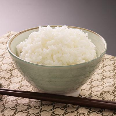 ふるさと納税 大潟村 あきたこまち特別栽培米使用 パックライス 農友こまち3個パック(180g×3)×8袋セット |  | 03