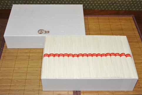 【ギフト用】手延べ素麺 (細口) 4kg（贈答用・熨斗つき）
