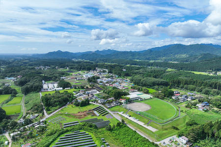 「ドローン」国家資格 無人航空機操縦技能 [二等／初学者]《基本コース＋目視内飛行限定変更 (目視外飛行)＋昼間飛行限定変更 (夜間飛行)》学科10時間＋実地訓練12時間／宿泊代、食事無料｜国家資格取