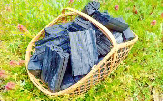 
木炭切炭 3kg×2箱（バーベキュー用）【木炭切炭 3kg 2箱 バーベキュー用 BBQ バーベキュー 木炭 計6kg】
