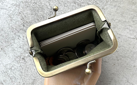 本革 がま口小物入れ 栃木レザー ファッション小物 革小物 シンプル コンパクト 大容量 クレジットカード 小銭入れ 薬入れ イヤホン入れ  グリーン