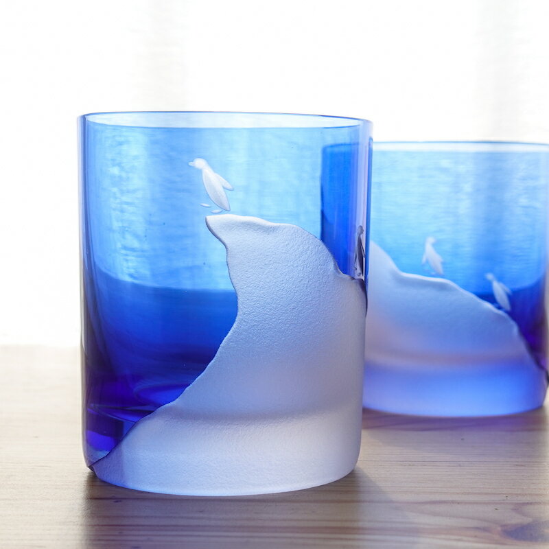 【ふるさと納税】浅草切子 aquatic「Penguin Climb 青藍」 切子 切子ガラス ガラス工芸 グラス ペア ガラス コップ ペンギン 手作り ぐい呑み 家飲み 酒器 ハンドメイド 手作り ギフト 贈答 プレゼント