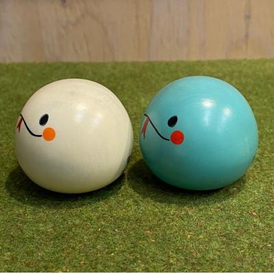 ふるさと納税 吉岡町 【こけしげのコケシ】コロこけし 干支 巳(み) / 2個セット(白・青) |  | 02