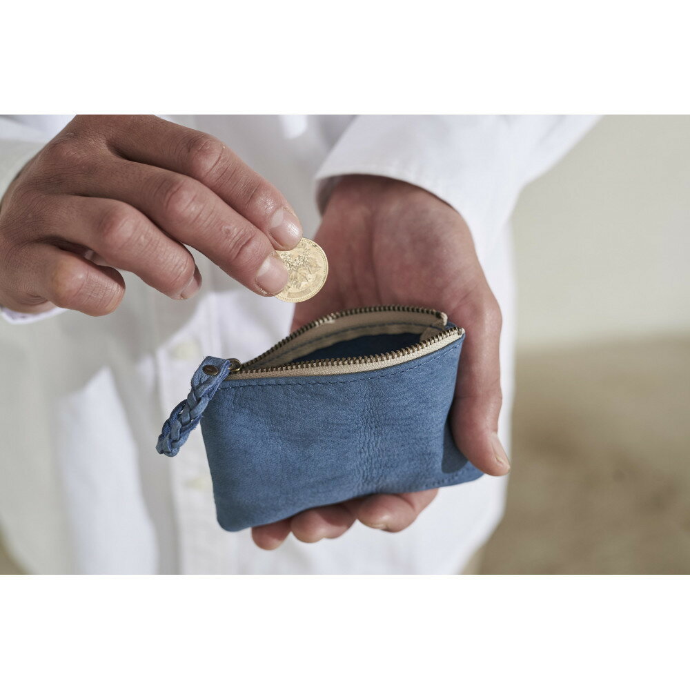 【ふるさと納税】ENISICA エニシカ ジビエ鹿革 リンシカ ポーチS ＜カラー選択可＞ | 鹿革製品 革のカシミヤ ジビエ ポーチ 最小 小銭入れ カード入れ 小物入れ 神戸市 人気 おすすめ 送料無料