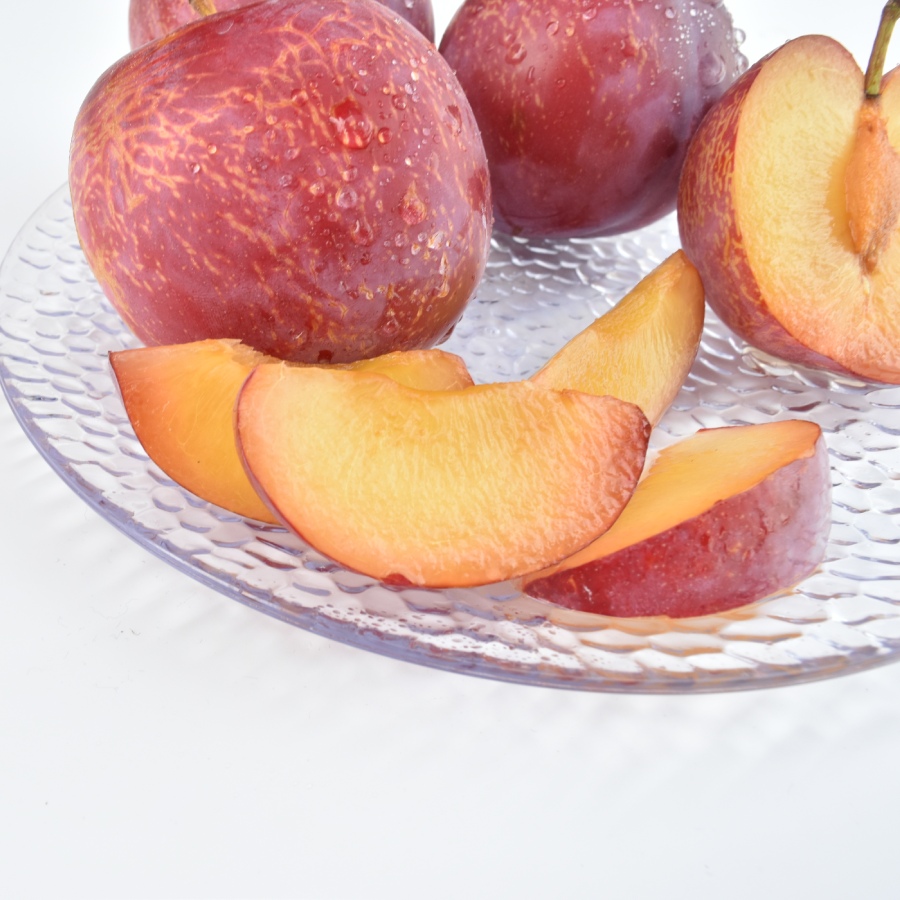 ＜南脈風花＞高級スモモ「貴陽」L、2L　1.6kg