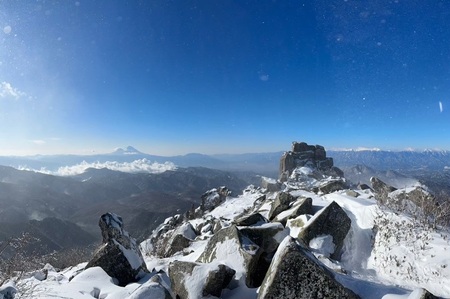 林恭子ガイドと行く！登山ツアー 雪山篇【クーポン券5,000円分】 [h293]