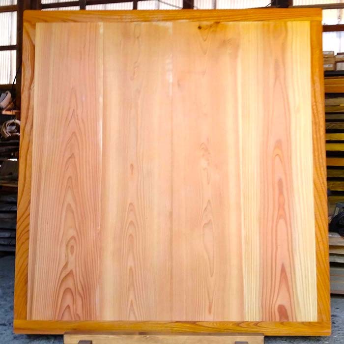 【ふるさと納税】 多目的テーブル天板（秩父産材使用）80cm×80cm ／ テーブル用 机 リビング こたつ 自然木 両面使用 ナチュアル おしゃれ シンプル インテリア 送料無料 埼玉県 No.616