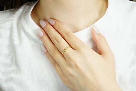 K18YG ツイストデザイン地金リング R4109-Y