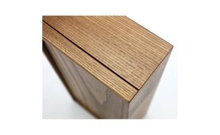 【細部までこだわった技の結晶】木製ティッシュケース（エンジュ材）