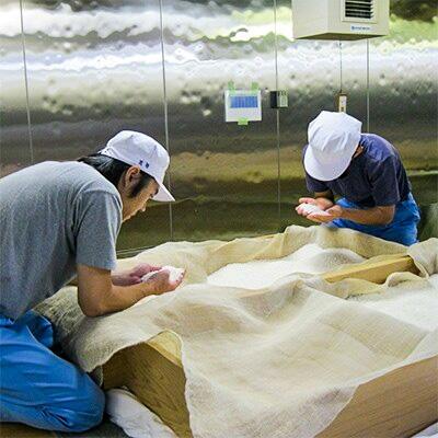 ふるさと納税 阿波市 清酒2本詰め合わせセット(純米吟醸阿波天水・吟醸) |  | 03
