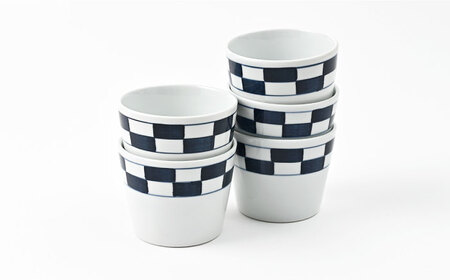 【波佐見焼】 和福 マルチカップ 市松 そば猪口 オリジナル 縁起もの【福田陶器店】[PA388]