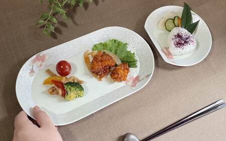 田清窯 組める有田焼 煌めく木蓮花 プレート皿 2枚セット 食器 器 うつわ 陶磁器 皿 ギフト 贈答 35000円 3.5万円 A35-412