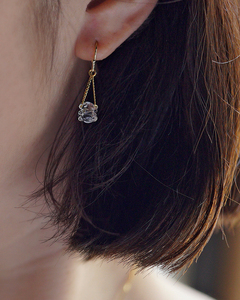 HARIO ピアス リトルミルククラウン［HAW-LM-002P］｜耐熱 ガラス アクセサリー ハリオ ランプワークファクトリー 職人 繊細 フォーマル カジュアル きれいめ おしゃれ 20代 30代