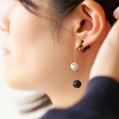 ふるさと納税 あきる野市 「黒八丈」泥染ネックレス・イヤリング(ピアス)セット【糸工房「森」(あきる野の匠)】 |  | 03