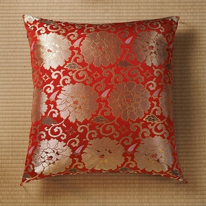 仏前座布団　唐草牡丹　赤色