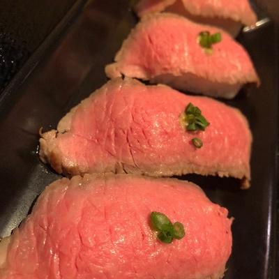 ふるさと納税 唐津市 佐賀牛ローストビーフ・ロースト握りセット |  | 01
