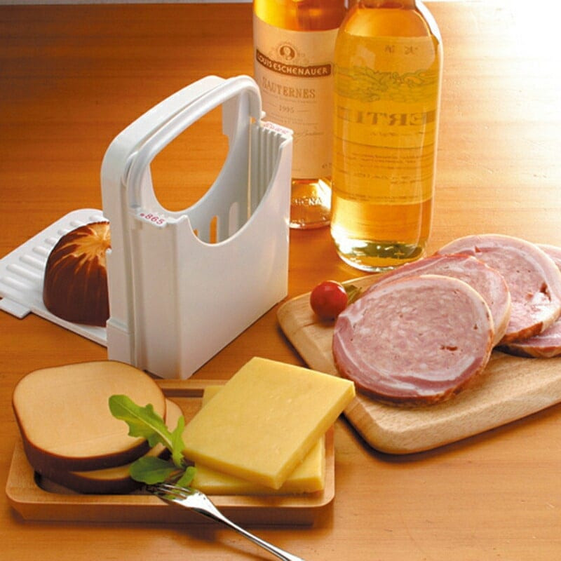
                  食パンカットガイド Lサイズ ベーシック 〈スケーター株式会社〉高さ約20cm、横幅約14cmまでの食パンカット SCG2_4973307068805  奈良県 奈良市 なら 8-037
                