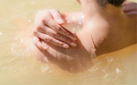 利尻の温泉水×昆布エキスで潤う CHUPU フェイスマスク 3枚（1枚あたり美容液25ml） カムイドロップ Face Mask｜北海道 利尻町 化粧品 スキンケア 保湿 バイオセルロースマスク [1