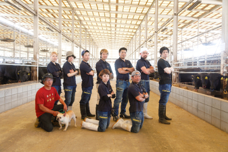 【カメチク】近江牛すき焼きしゃぶしゃぶ用700g【FK02SM】