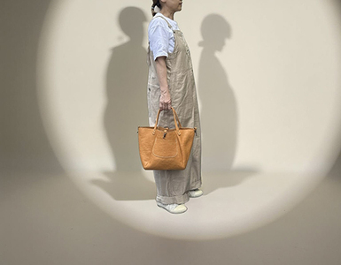 【 八幡レザー 】かご型 トートバッグ キャメル 【DP12W】 カバン 鞄 かばん トートバッグ 牛革 レザー 軽量