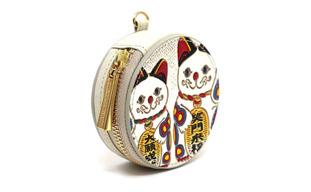 【文庫屋大関】マカロンポーチ 招き猫【皮革工芸品】 ポーチ ミニポーチ 小物入れ アクセサリー入れ イヤホン入れ 収納 保管ケース 手のひらサイズ  本革 革 皮革 工芸品 工芸 雑貨 ギフト プレゼ
