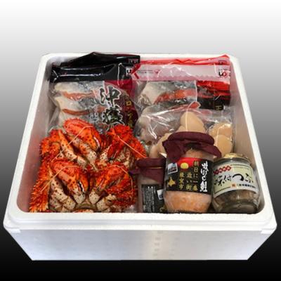 ふるさと納税 根室市 ほたて・花咲かに・紅鮭・時鮭・味付つぶ・鮭フレーク D-70030 |  | 01
