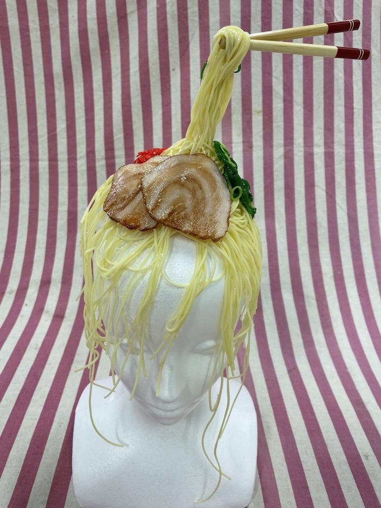
食品サンプルの【博多豚骨ラーメンな帽子】
