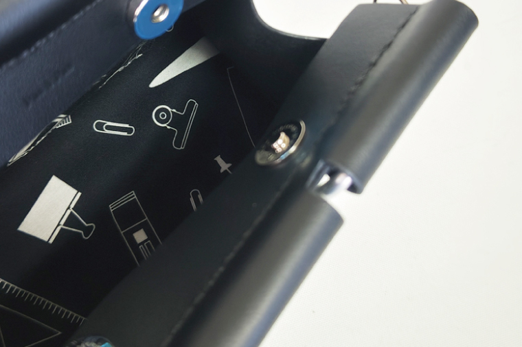 クリップバッグ Wide【バッグ ダブルクリップ クリップ 本革 数量限定 手作り 革製品 小物 水戸市 茨城県】（AF-9）