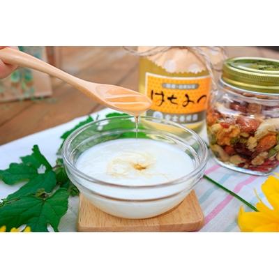 ふるさと納税 横手市 国産自家採集はちみつ3種詰め合わせ(アカシア・トチ・りんご　3種計10本　12.0kg) |  | 01