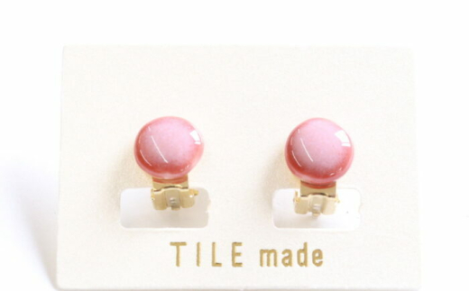 【美濃焼】 梅むら タイル イヤリング 直径10mm 瑞浪市 / TILEmade タイル アクセサリー ハンドメイド [AZCD055]