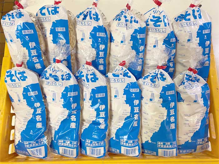 【ふるさと納税】お試しお手軽 田中屋製麺所のソース付き三食焼きそば12袋